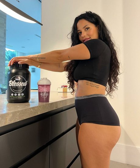 Katya Elise Henry