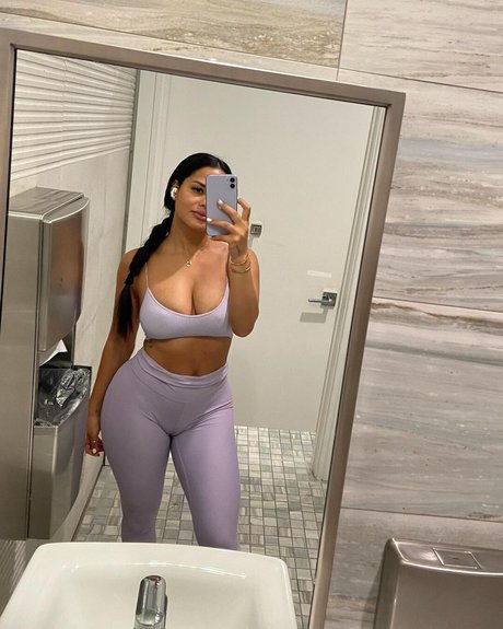 Katya Elise Henry