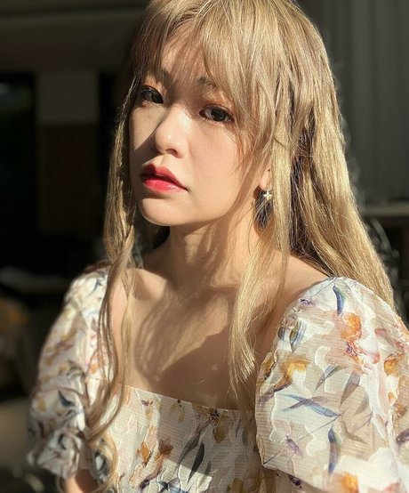 Naken läckt OnlyFans-bild av Kkatamina
