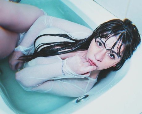 Nahá fotka uniklých OnlyFans od Josahandry Lia