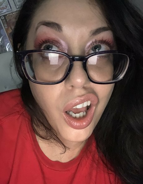 Missleanalee OnlyFans泄露裸照