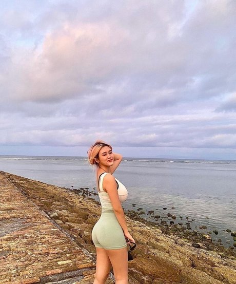 Anastasya Khosasih