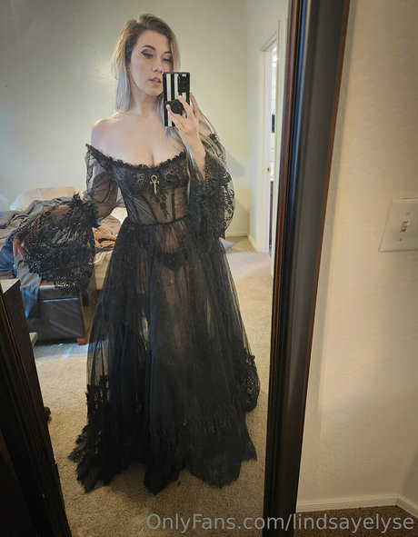 Lindsay Elyse