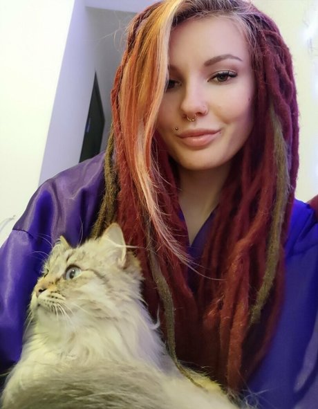 Nahá fotka uniklých OnlyFans od Lidabond