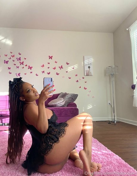 Nahá fotka uniklých OnlyFans od Mswandaxo