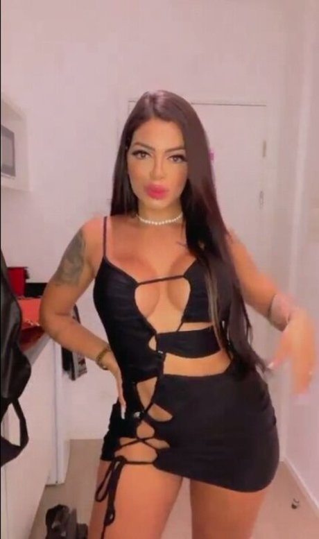 Stephanie Silveira