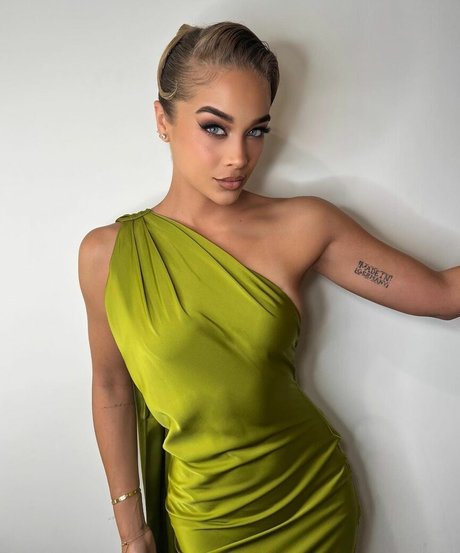 Jasmine Sanders