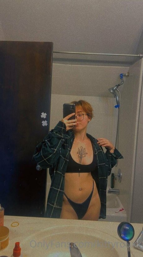 Nahá fotka uniklých OnlyFans od Lilvelma