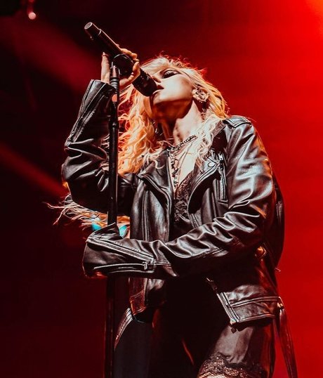 Taylor Momsen