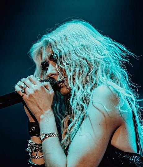 Taylor Momsen