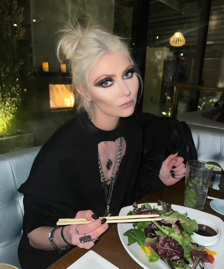 Taylor Momsen