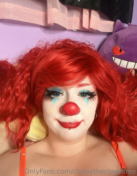 Nahá fotka uniklých OnlyFans od Clussytheclownfree