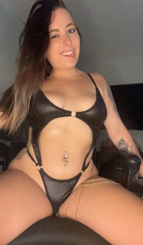 Casey Likes To Trip OnlyFansリークヌード写真