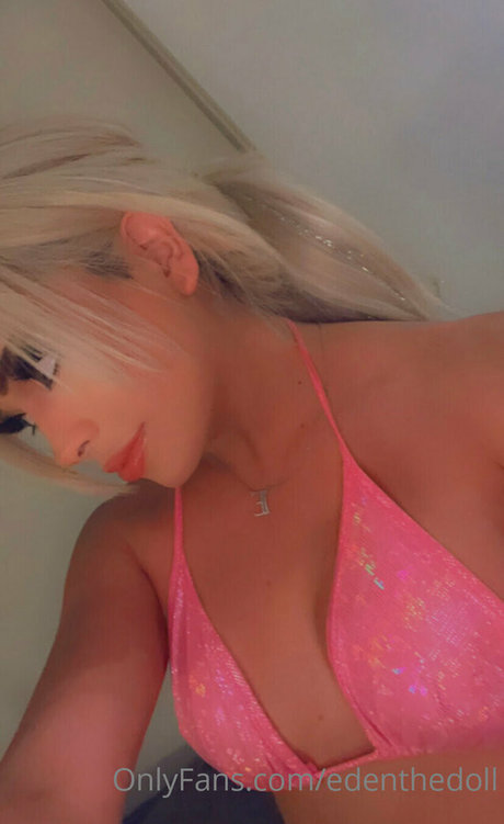 Photo nue de fuite OnlyFans de Edenthedoll