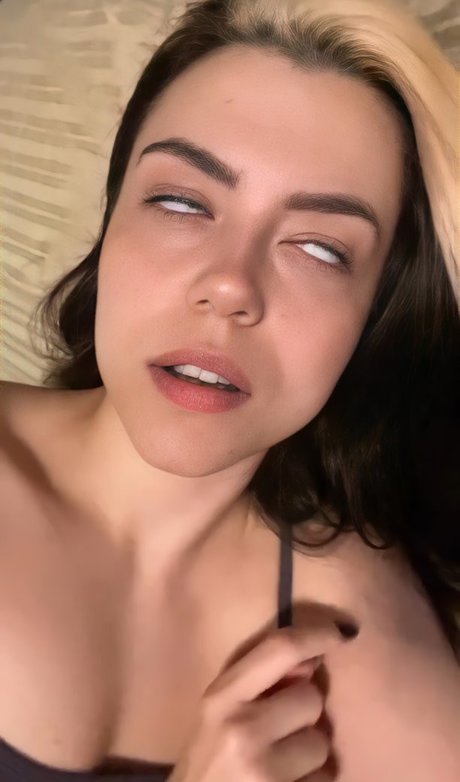 Violet Orlandi