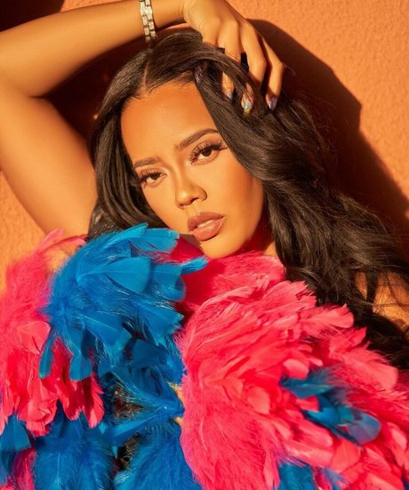 Angela Simmons