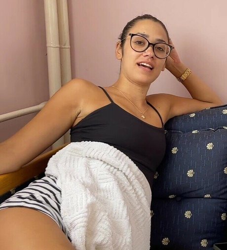 Milena And Lola