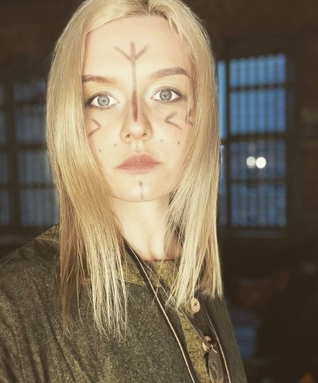 Naken lekkede OnlyFans-bilde av Vikakisimiaka