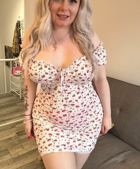 Naughty Danni