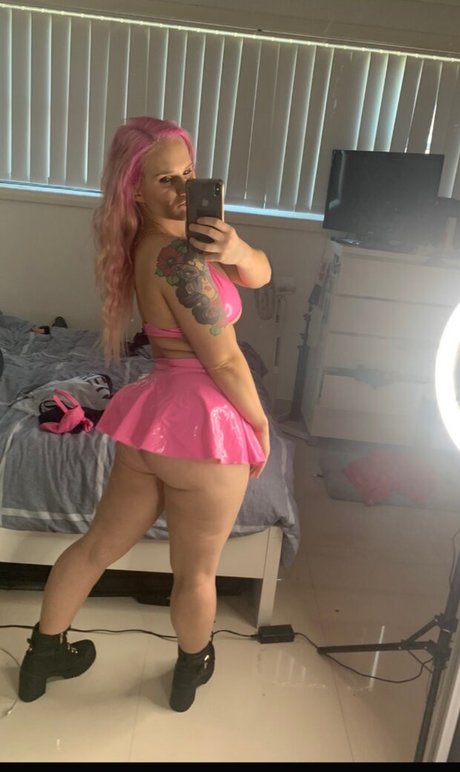 Foto nua vazada do OnlyFans de Shazza Mckenzie