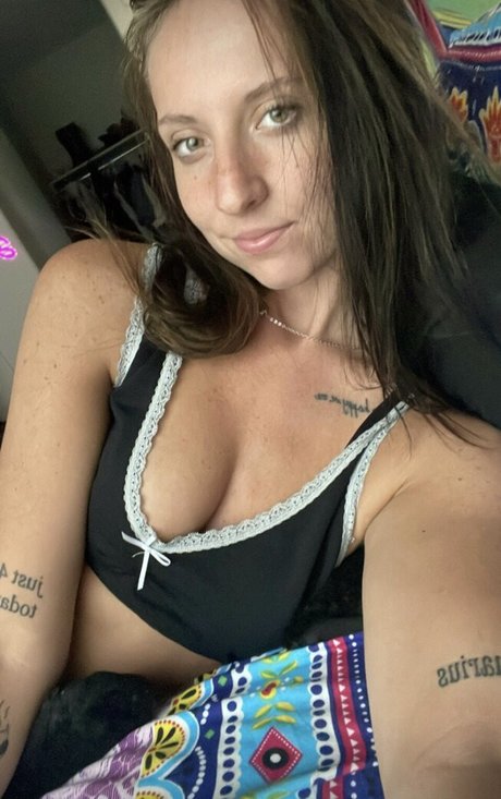Nahá fotka uniklých OnlyFans od Malsloves
