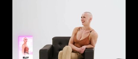Nahá fotka uniklých OnlyFans od Dolcedollll