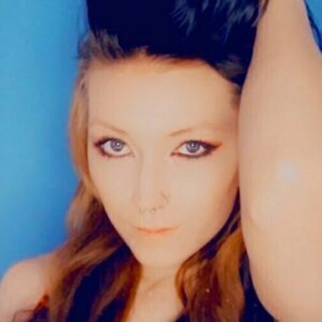 Nahá fotka uniklých OnlyFans od Itsqueenreaper
