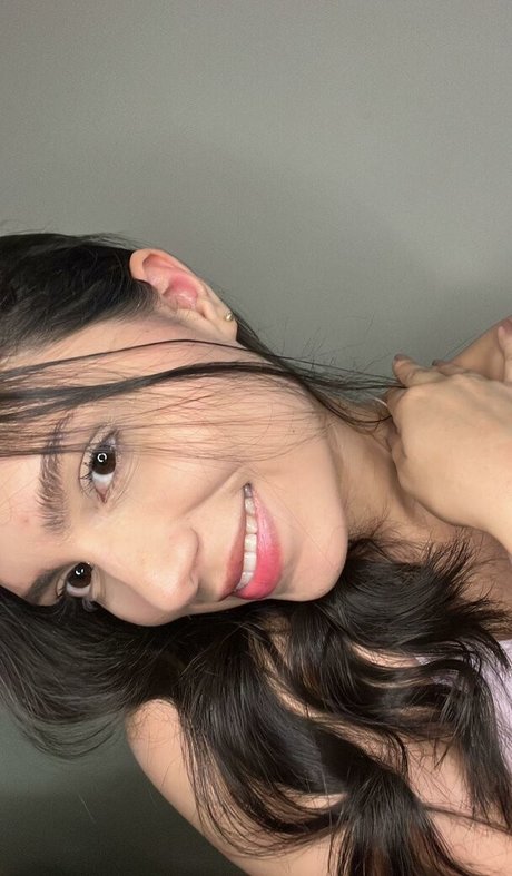 Nahá fotka uniklých OnlyFans od Aliccebelluci