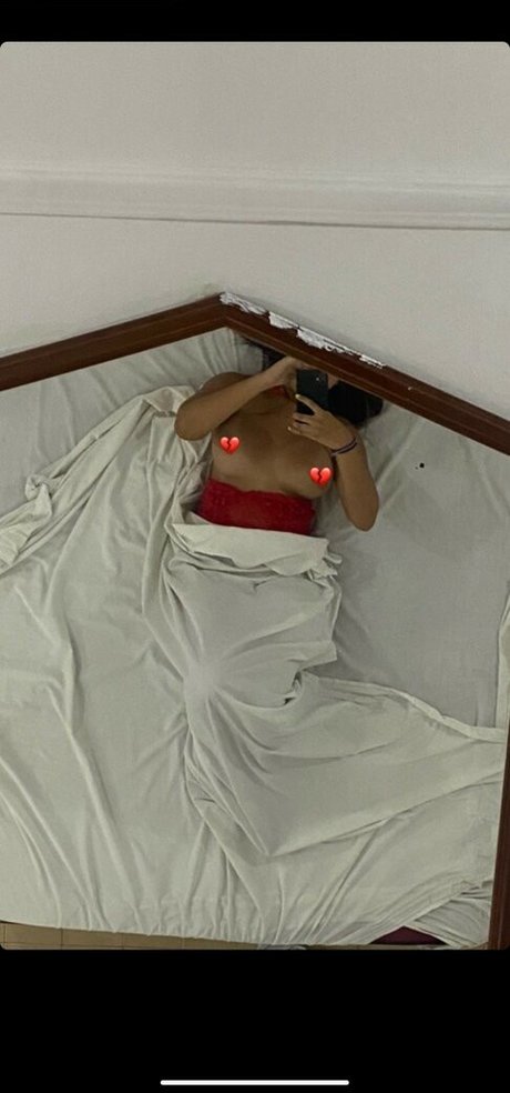 Liz Ramirez OnlyFansリークヌード写真