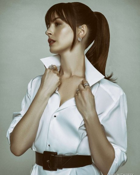 Anne Hathaway