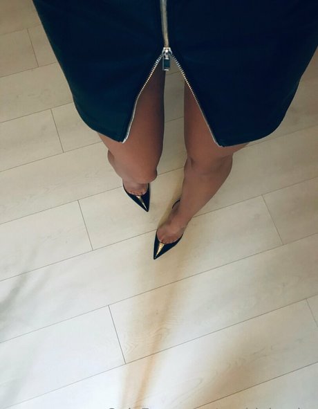 Nahá fotka uniklých OnlyFans od Sophialauder