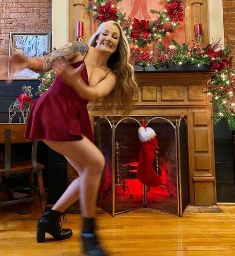 Sienna Day