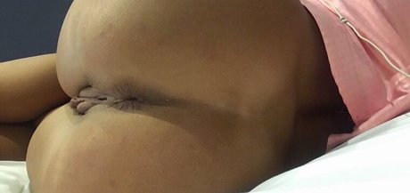 Nahá fotka uniklých OnlyFans od Sienna Day
