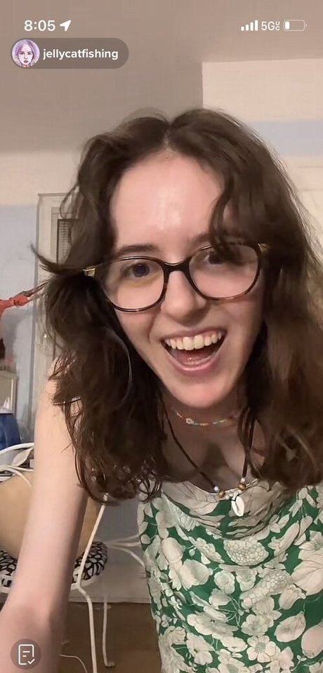 Jellycatfishing