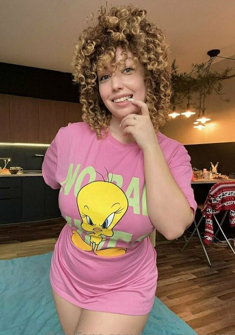 Hannazimmerr  nude leaked OnlyFans photo