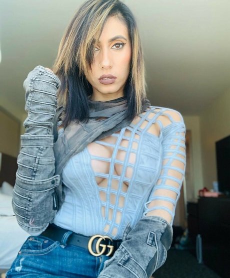 Cristina Valenzuela