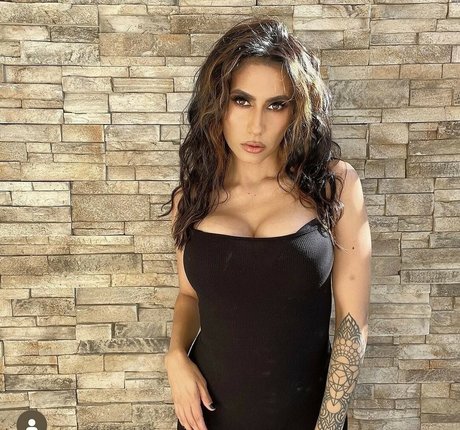 Cristina Valenzuela
