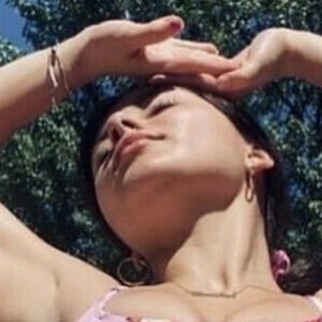 Alaston vuotanut OnlyFans-kuva Raelee Rudolph