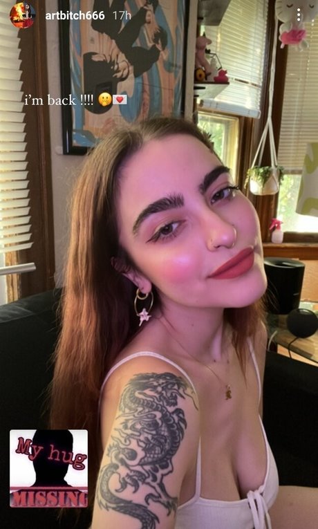 Photo nue de fuite OnlyFans de Artbitch666