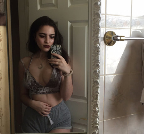 Artbitch666