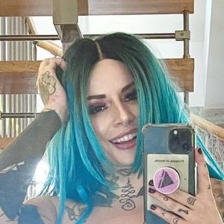 Nahá fotka uniklých OnlyFans od Katsandcrows
