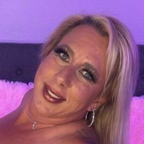 Nacktes geleaktes OnlyFans-Foto von Lexi Bella