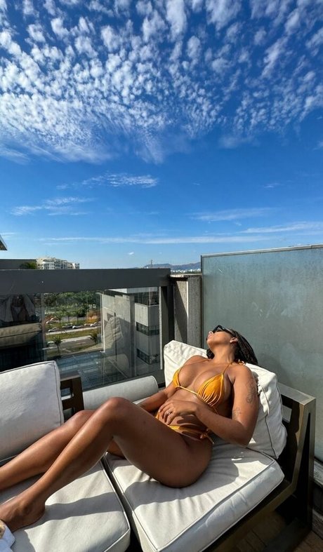 Naken lekkede OnlyFans-bilde av Flaviane Vasconcelos