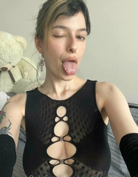Foto di nudo di fuga di OnlyFans di Vladochkafree