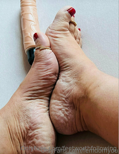 Feetworthfollowing