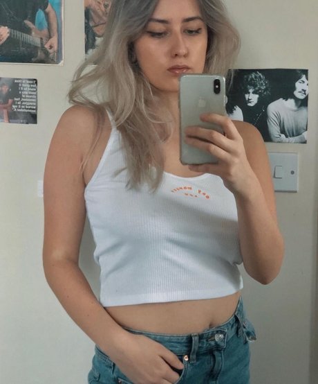 Nacktes geleaktes OnlyFans-Foto von Mimisounds