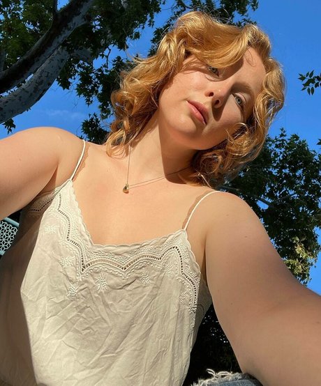 Molly Quinn