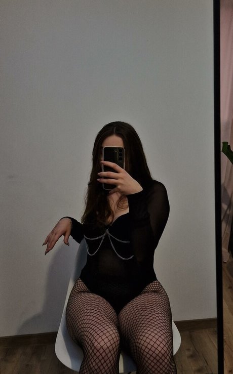 Nacktes geleaktes OnlyFans-Foto von Alisa
