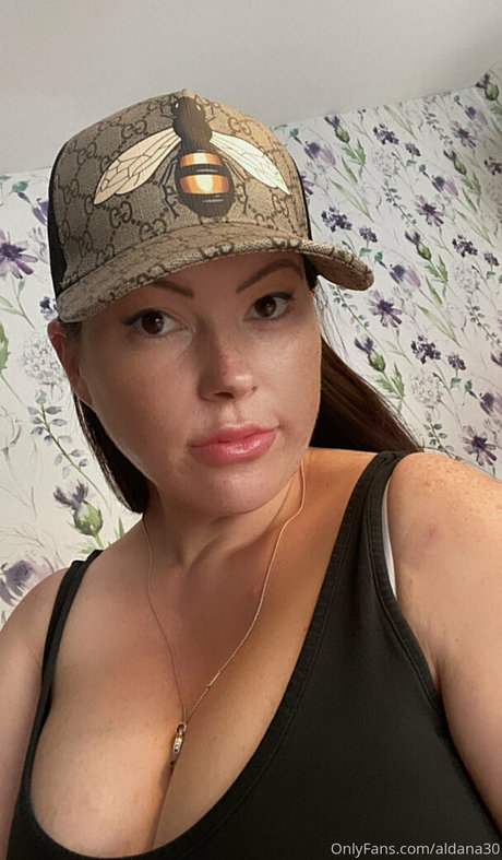 Nahá fotka uniklých OnlyFans od Aldana30