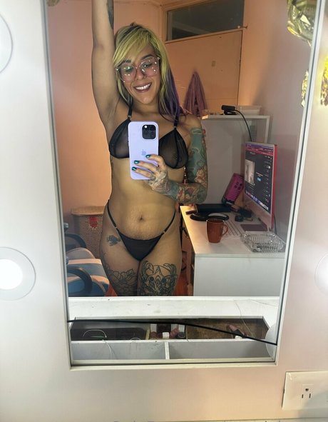 Alaston vuotanut OnlyFans-kuva Wendybunny